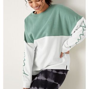 Pink sweatshirt XL NWT